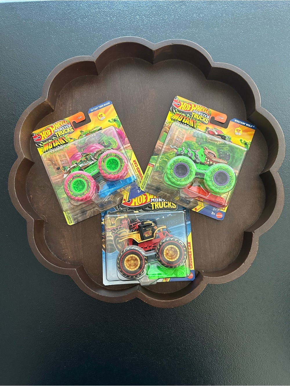 Hot Wheels Monster Trucks ~ Wrecking Wolf, Mutant Tiger Shark & Gotta Go
